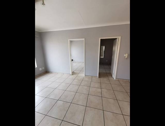 2 BEDROOM APARTMENT FOR SALE IN KANONIERSPARK